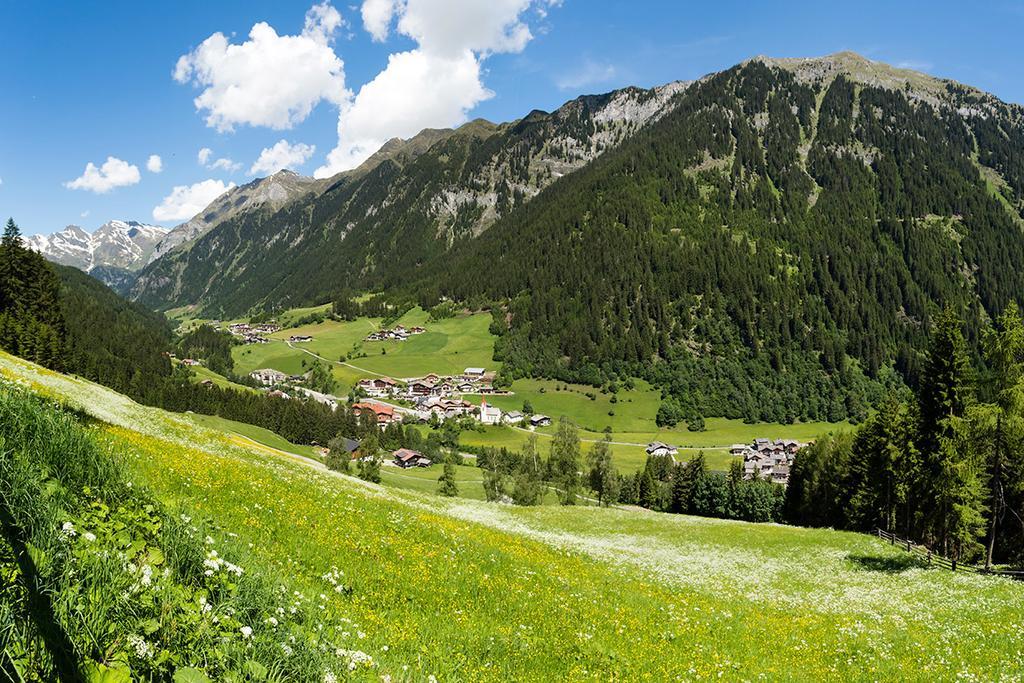 Bed and Breakfast Garni Bergland Racines Esterno foto